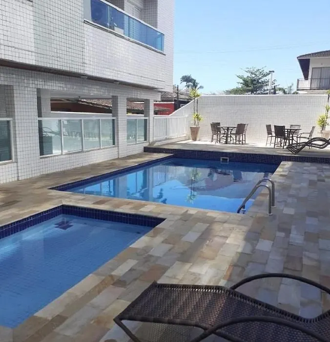 Condomínio pertinho do mirante entre as praias (Toninhas e Praia Grande)-1